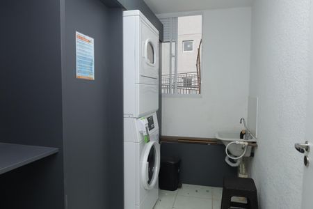 Apartamento para alugar com 41m², 2 quartos e sem vagaÁrea comum - Lavanderia