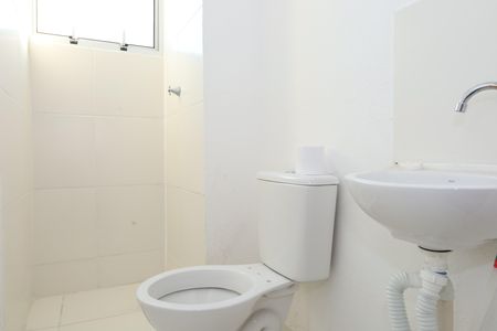 Apartamento para alugar com 41m², 2 quartos e sem vagaBanheiro