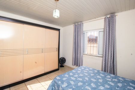 Quarto 1 de casa à venda com 2 quartos, 63m² em Jardim Stetel, Santo André