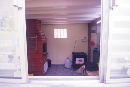 Casa à venda com 63m², 2 quartos e 2 vagas Casa à venda com 63m², 2 quartos e 2 vagasVista do Quarto 2