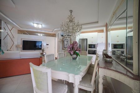 Apartamento para alugar com 105m², 2 quartos e 1 vagaSala de Jantar