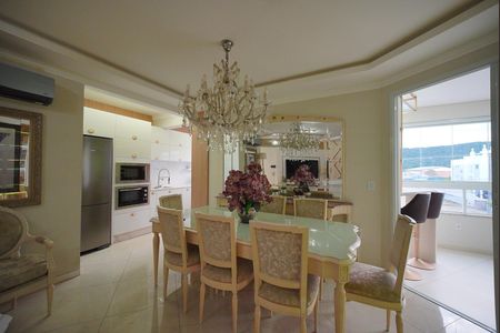 Apartamento para alugar com 105m², 2 quartos e 1 vagaSala de Jantar