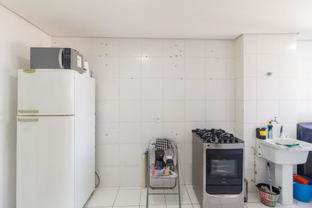 Apartamento à venda com 50m², 2 quartos e 1 vagaCozinha e área de serviço
