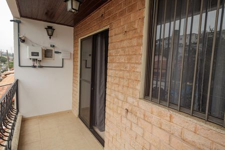 Casa à venda com 130m², 3 quartos e 2 vagasVaranda 2