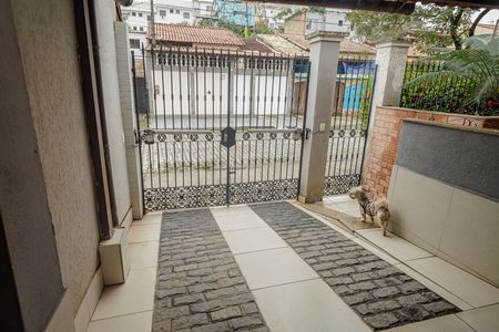 Casa à venda com 130m², 3 quartos e 2 vagasGaragem