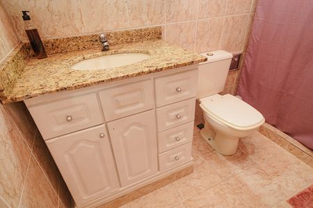 Banheiro da Suíte 1 de casa à venda com 3 quartos, 130m² em Campo Grande, Rio de Janeiro