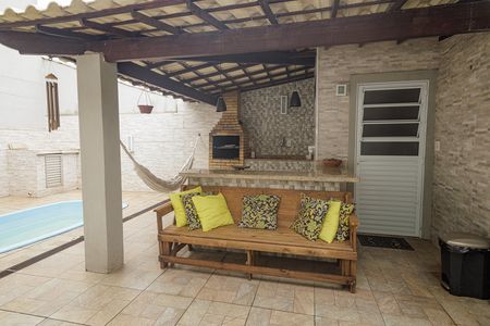 Casa à venda com 130m², 3 quartos e 2 vagasÁrea gourmet