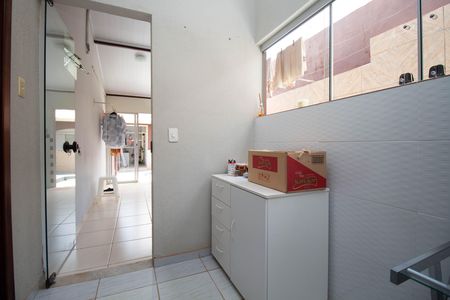 Casa à venda com 395m², 2 quartos e 4 vagasEscritório