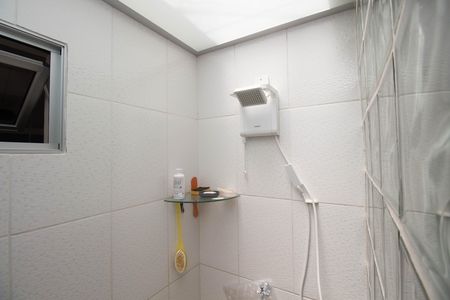 Casa à venda com 395m², 2 quartos e 4 vagasBanheiro Social