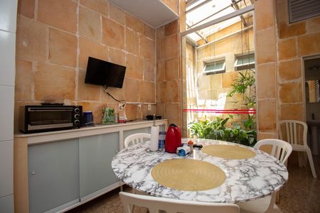 Casa à venda com 395m², 2 quartos e 4 vagasCozinha