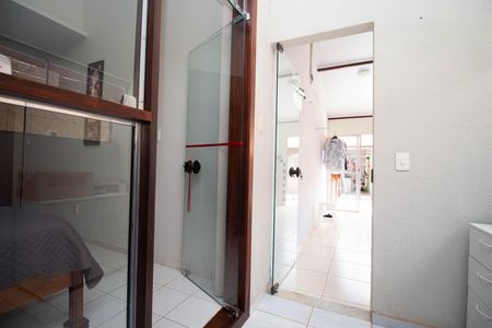 Casa à venda com 395m², 2 quartos e 4 vagasEscritório