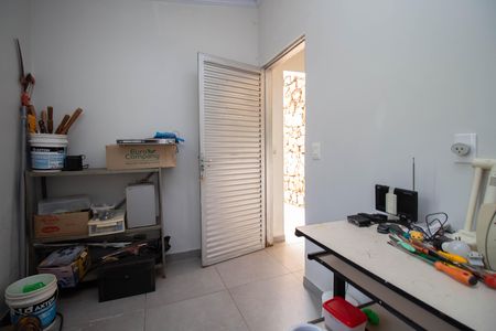 Casa à venda com 395m², 2 quartos e 4 vagasDespensa