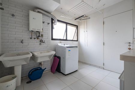 Área de Serviço de apartamento para alugar com 4 quartos, 240m² em Paraíso, São Paulo