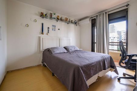 Apartamento para alugar com 240m², 4 quartos e 3 vagas Apartamento para alugar com 240m², 4 quartos e 3 vagasSuíte 2