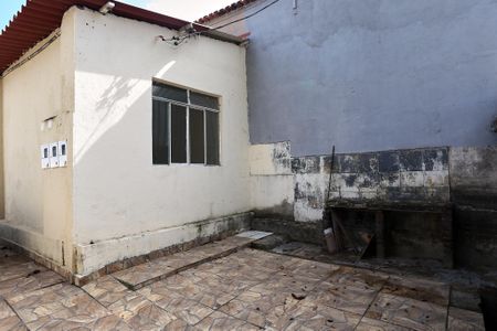 Casa para alugar com 100m², 2 quartos e 2 vagas Casa para alugar com 100m², 2 quartos e 2 vagasEntrada