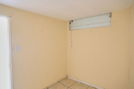 Quarto 1 de casa para alugar com 2 quartos, 100m² em São Geraldo, Belo Horizonte