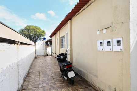 Casa para alugar com 100m², 2 quartos e 2 vagas Casa para alugar com 100m², 2 quartos e 2 vagasGaragem