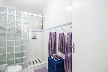 Apartamento à venda com 108m², 2 quartos e 1 vaga Apartamento à venda com 108m², 2 quartos e 1 vagaBanheiro