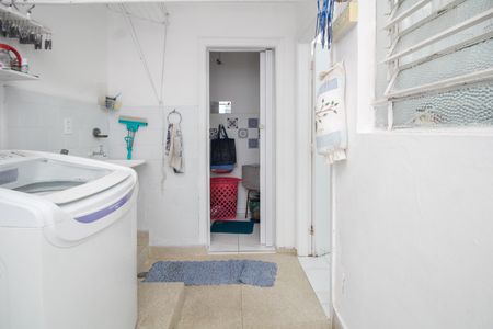 Apartamento à venda com 108m², 2 quartos e 1 vaga Apartamento à venda com 108m², 2 quartos e 1 vagaÁrea de Serviço