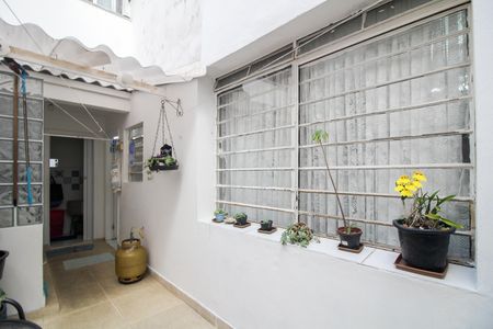 Apartamento à venda com 108m², 2 quartos e 1 vaga Apartamento à venda com 108m², 2 quartos e 1 vagaQuintal