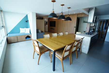 Apartamento para alugar com 4 quartos, 140m² em Setor Bueno, Goiânia