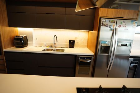 Apartamento para alugar com 4 quartos, 140m² em Setor Bueno, Goiânia