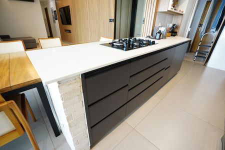 Apartamento para alugar com 4 quartos, 140m² em Setor Bueno, Goiânia