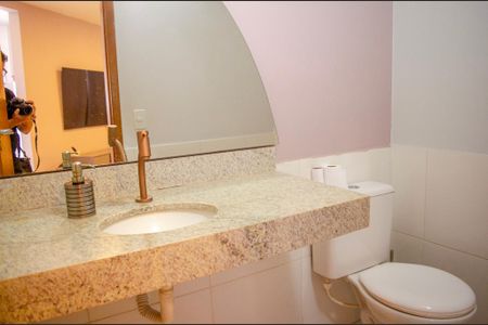Casa à venda com 106m², 3 quartos e 3 vagas