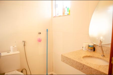Casa à venda com 106m², 3 quartos e 3 vagas