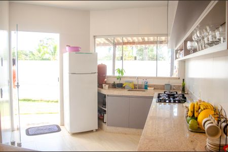 Casa à venda com 106m², 3 quartos e 3 vagas