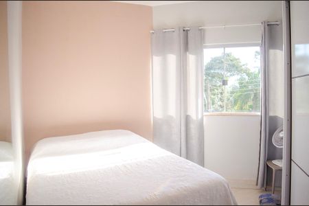Casa à venda com 106m², 3 quartos e 3 vagas