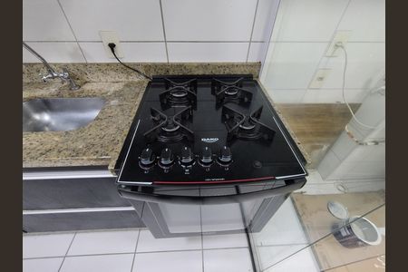 Apartamento para alugar com 43m², 2 quartos e sem vaga Apartamento para alugar com 43m², 2 quartos e sem vagaCozinha - Armários