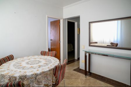 Sala de apartamento à venda com 2 quartos, 56m² em Jardim Maria Estela, São Paulo