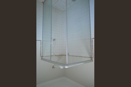 Casa para alugar com 490m², 3 quartos e 5 vagasBanheiro da Suíte 1