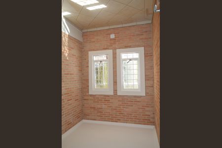 Casa para alugar com 490m², 3 quartos e 5 vagasEscritório