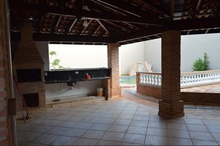 Casa para alugar com 490m², 3 quartos e 5 vagasÁrea gourmet