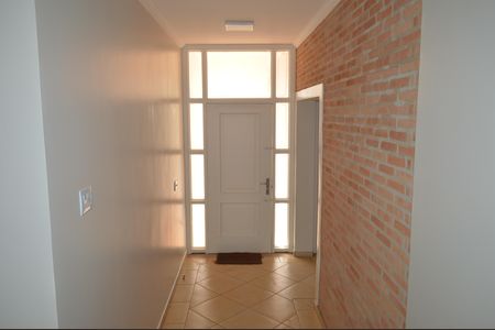 Casa para alugar com 490m², 3 quartos e 5 vagasHall de entrada