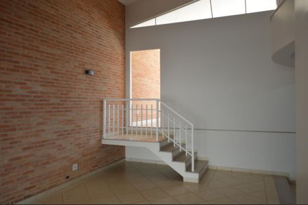 Casa para alugar com 490m², 3 quartos e 5 vagasSala 1