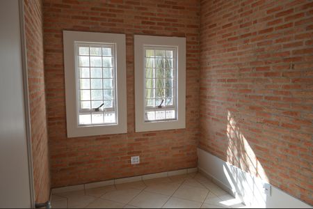 Casa para alugar com 490m², 3 quartos e 5 vagasEscritório