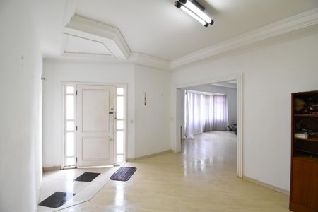 Casa à venda com 432m², 7 quartos e 5 vagasHall de entrada