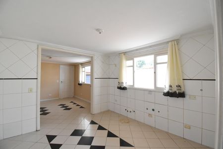 Casa à venda com 432m², 7 quartos e 5 vagasCozinha