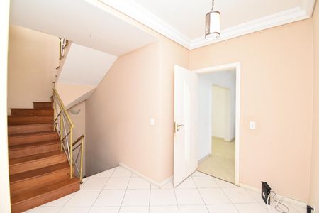 Casa à venda com 432m², 7 quartos e 5 vagasCorredor/Escadas