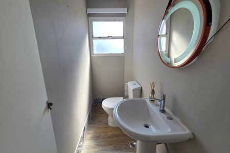 Apartamento para alugar com 90m², 2 quartos e 1 vaga Apartamento para alugar com 90m², 2 quartos e 1 vagaLavabo