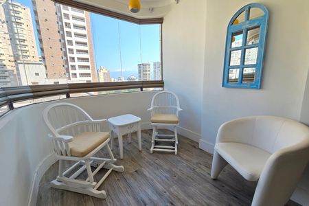 Apartamento para alugar com 90m², 2 quartos e 1 vaga Apartamento para alugar com 90m², 2 quartos e 1 vagaVaranda