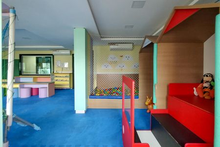 Apartamento para alugar com 140m², 3 quartos e 3 vagas Apartamento para alugar com 140m², 3 quartos e 3 vagasBrinquedoteca