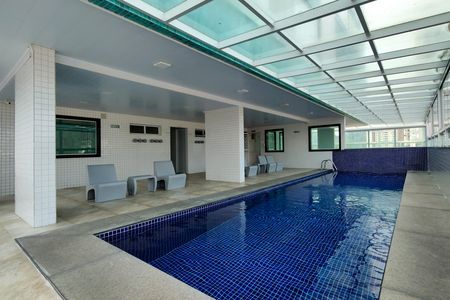 Apartamento para alugar com 140m², 3 quartos e 3 vagas Apartamento para alugar com 140m², 3 quartos e 3 vagasÁrea comum - Piscina