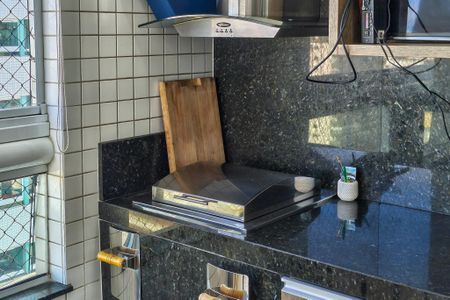 Apartamento para alugar com 140m², 3 quartos e 3 vagas Apartamento para alugar com 140m², 3 quartos e 3 vagasSacada
