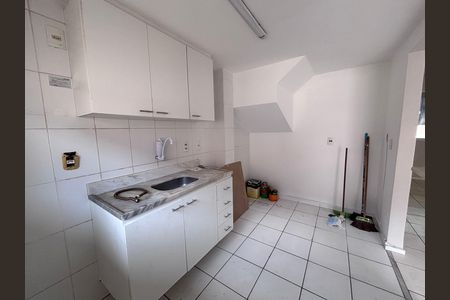 Casa de condomínio à venda com 85m², 3 quartos e 1 vaga Casa de condomínio à venda com 85m², 3 quartos e 1 vagaCozinha