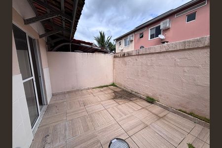 Casa de condomínio à venda com 85m², 3 quartos e 1 vaga Casa de condomínio à venda com 85m², 3 quartos e 1 vagaQuintal