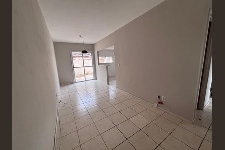 Casa de condomínio à venda com 85m², 3 quartos e 1 vaga Casa de condomínio à venda com 85m², 3 quartos e 1 vagaSala